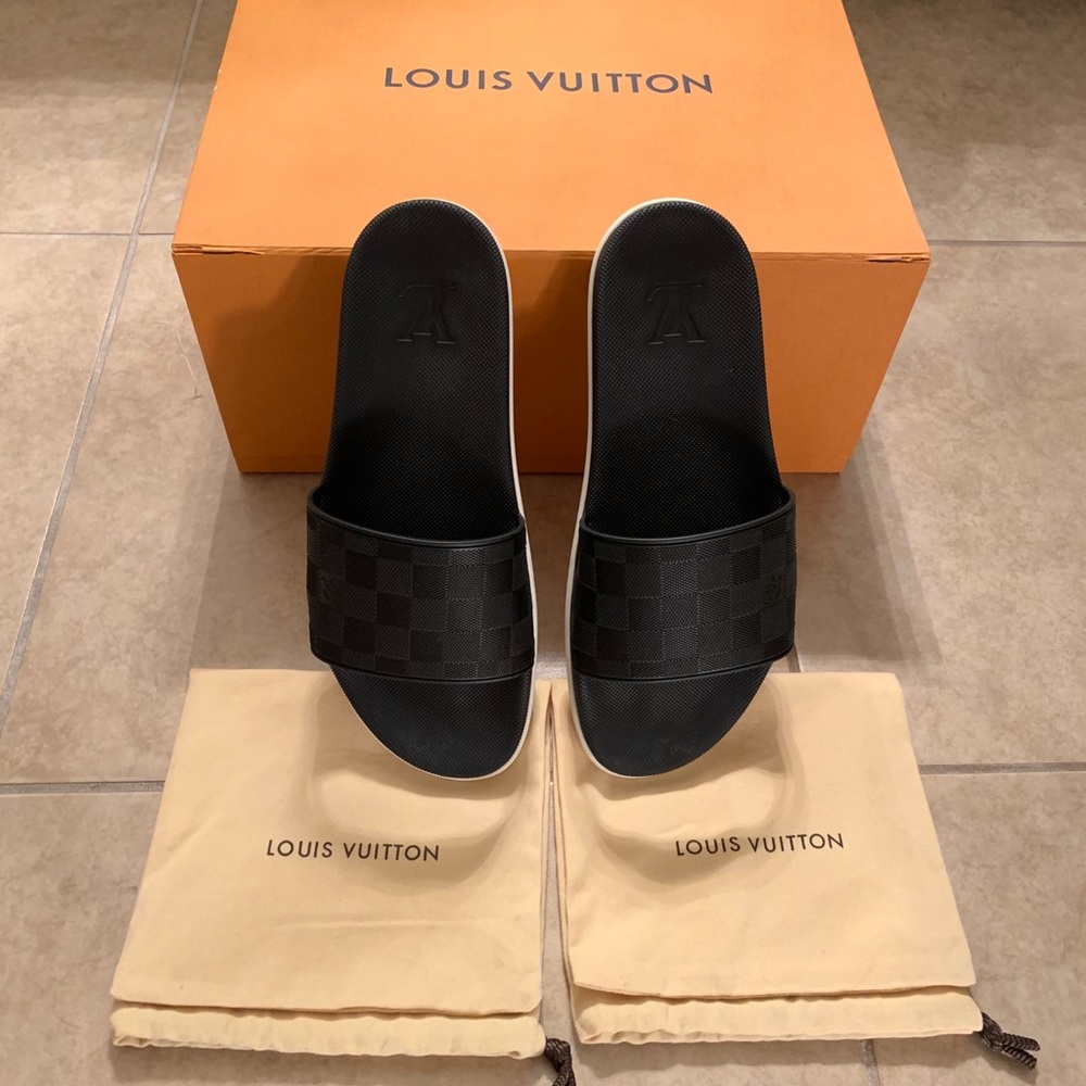 Mens Louis Vuitton Waterfront Mule sandals